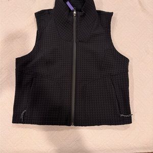 Lululemon Water Repellent Fleece lined hiking vest, black, size 10